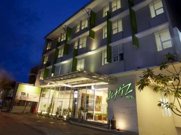 Whiz Malioboro Hotel 2*