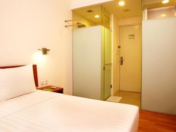 Whiz Malioboro Hotel 2*