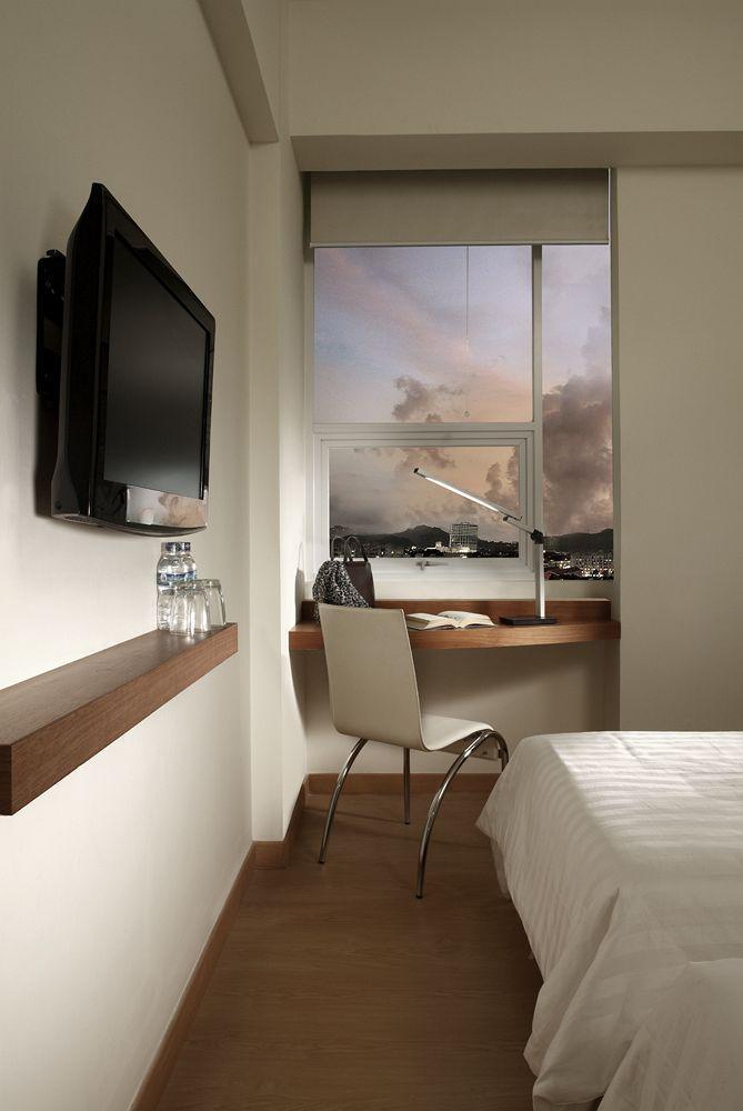 Whiz Malioboro Hotel 2*
